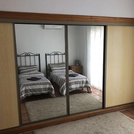 Puerto De Mazarron Large House With Roof Terrace & Sea Views-5 Guests Have 3 Bedrooms & 1 To 4 Guests Have 2 Bedrooms 外观 照片