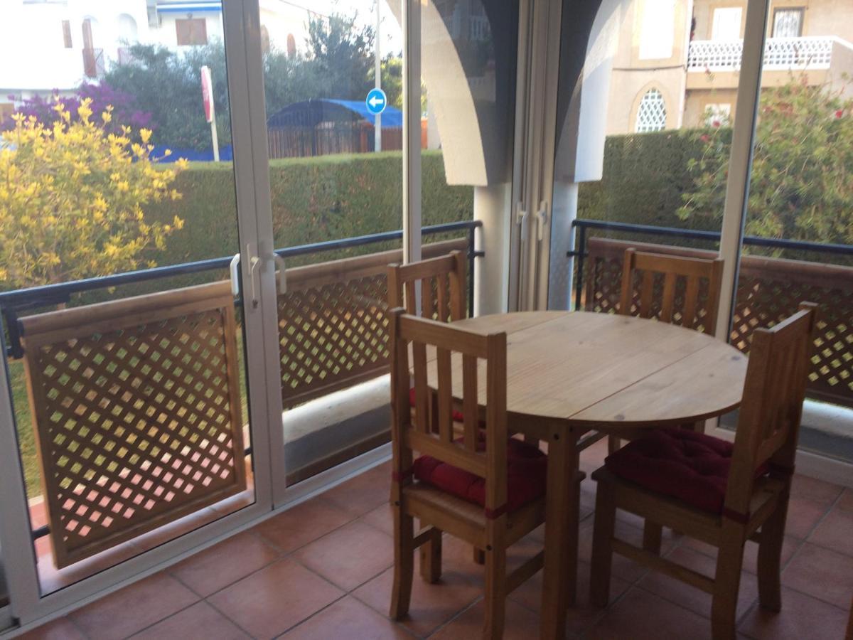Puerto De Mazarron Large House With Roof Terrace & Sea Views-5 Guests Have 3 Bedrooms & 1 To 4 Guests Have 2 Bedrooms 外观 照片