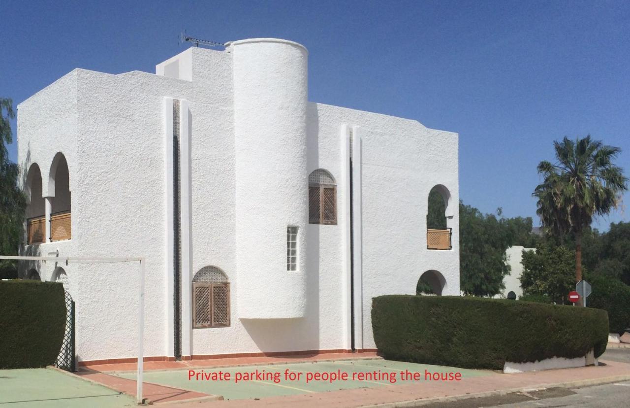 Puerto De Mazarron Large House With Roof Terrace & Sea Views-5 Guests Have 3 Bedrooms & 1 To 4 Guests Have 2 Bedrooms 外观 照片